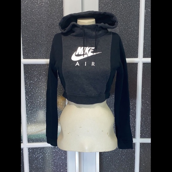 Cropped Nike hoodie - Picture 1 of 1